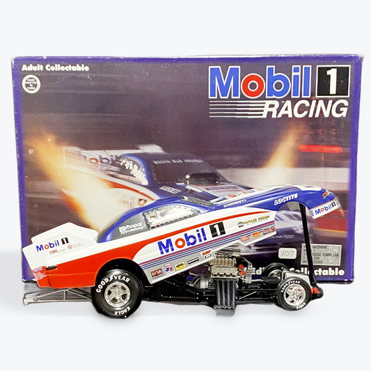 [LIMITED EDITION] 1995 Bazemore, Whit F/C 1/24 Scale Dodge "Mobil 1" - Action