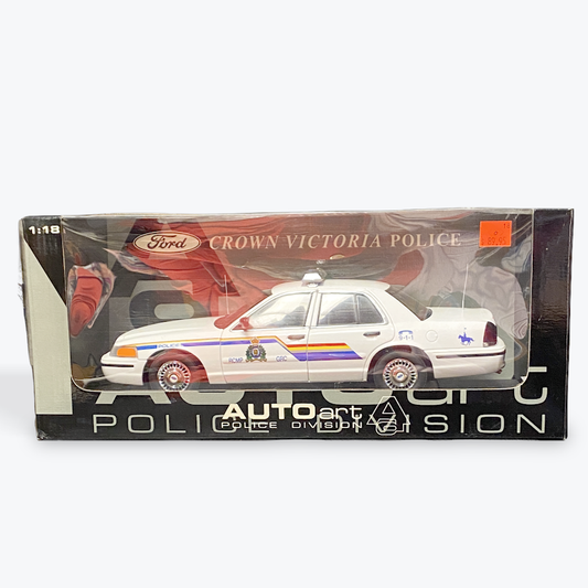 1:18 scale 1998 Ford Crown Victoria RCMP police car White w/police markings - Autoart [Police Division]