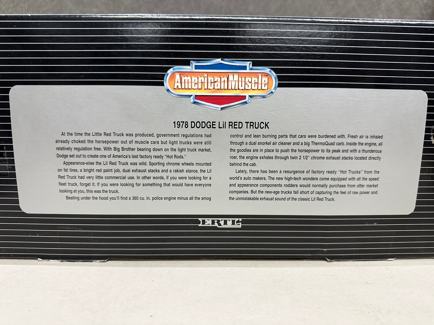 1/18 1978 Dodge Lil Red truck - Ertl American Muscle